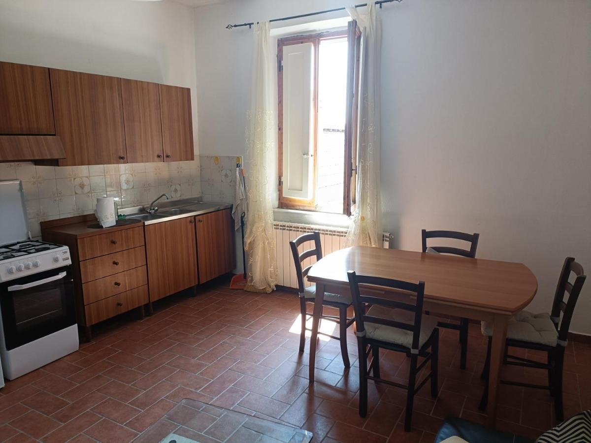 Il Borgo Dei Pini Appartement Vinci Buitenkant foto