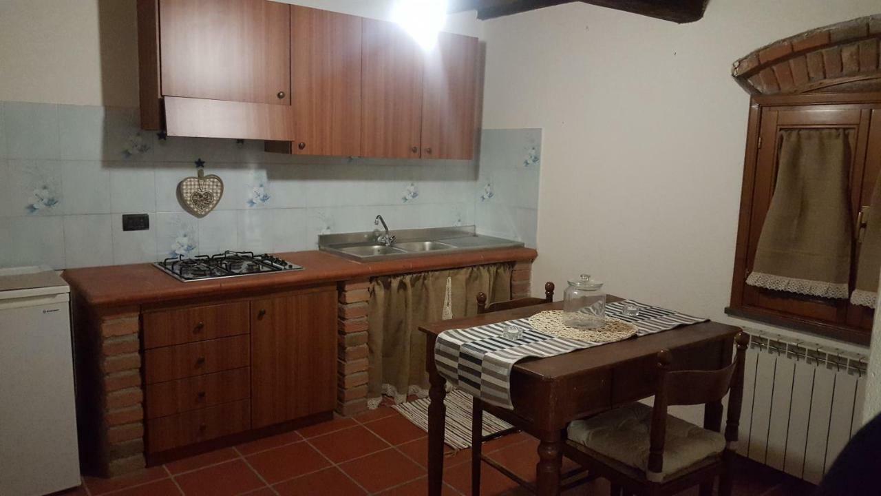 Il Borgo Dei Pini Appartement Vinci Buitenkant foto