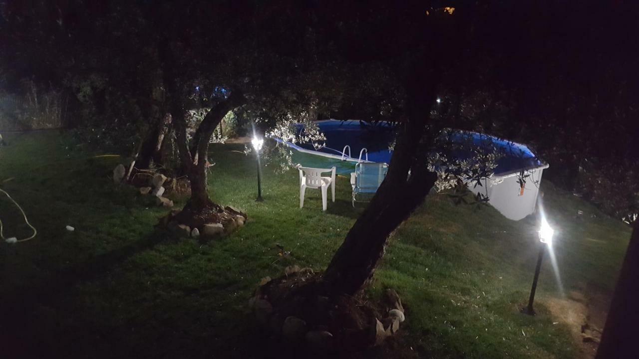 Il Borgo Dei Pini Appartement Vinci Buitenkant foto