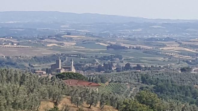 Il Borgo Dei Pini Appartement Vinci Buitenkant foto