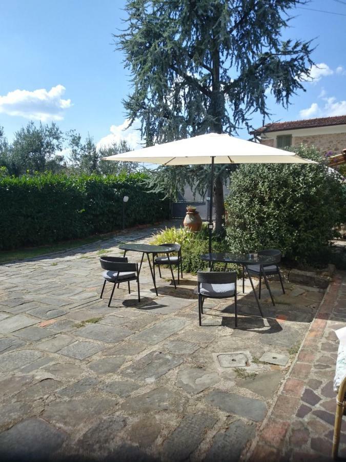 Il Borgo Dei Pini Appartement Vinci Buitenkant foto