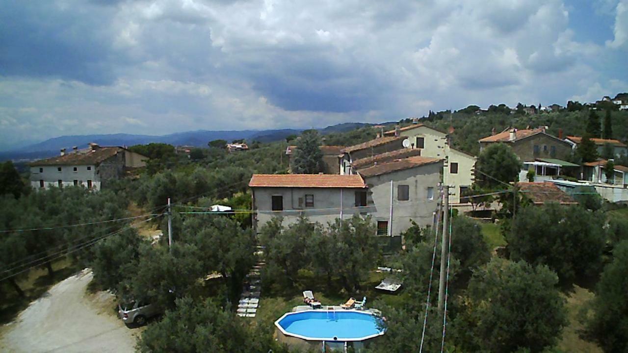 Il Borgo Dei Pini Appartement Vinci Buitenkant foto